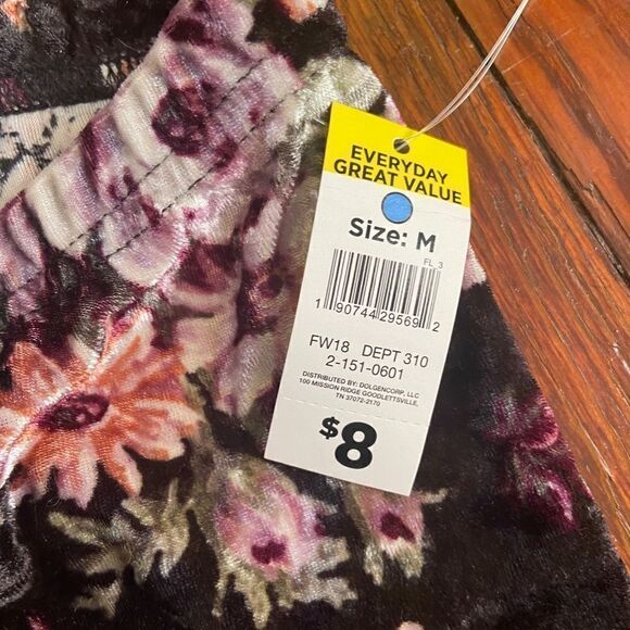 NWT No Comment Black Velvet Pants Medium - Picture 4 of 7